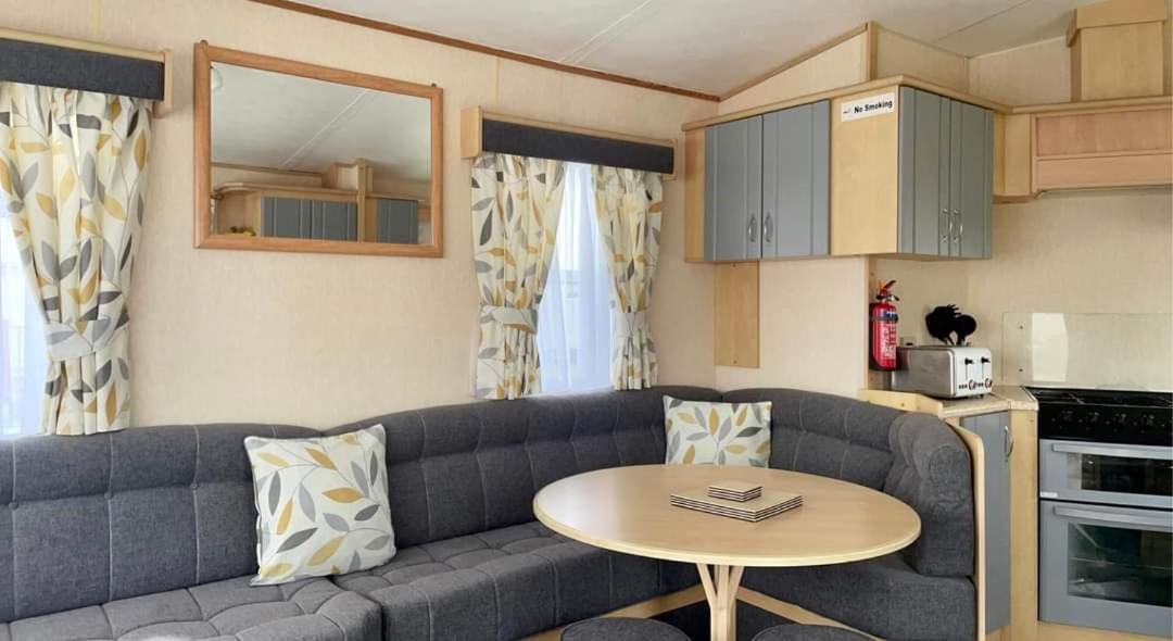 Dees Caravan Lettings Kingfisher Elm 453 Apartment Ingoldmells Exterior photo